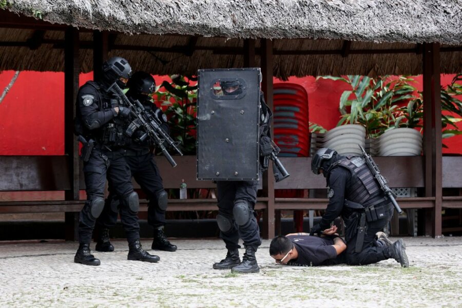 Βραζιλία: Τουλάχιστον 64 οι νεκροί της αστυνομικής επιχείρησης κατά του οργανωμένου εγκλήματος στο Ρίο ντε Τζανέιρο