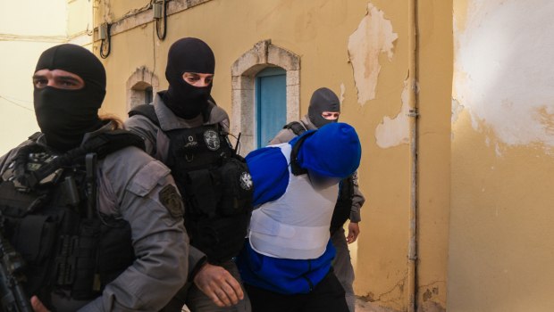 Χανιά: Ποινική δίωξη στον 22χρονο για τη δολοφονία του θείου του - Πήρε προθεσμία