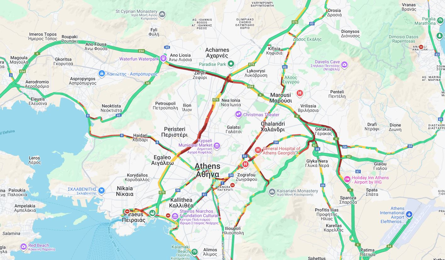 Κίνηση στους δρόμους: Μποτιλιάρισμα στον Κηφισό – Καθυστερήσεις και στην Αττική Οδό λόγω τροχαίου