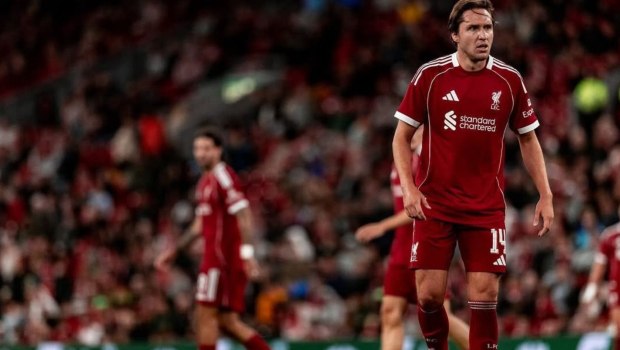 Νέα ήττα για τη Λίβερπουλ (0-3), έχασαν στο «Έμιρεϊτς» Τζίμας και Κωστούλας (2-0)