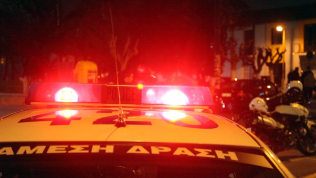 Συνελήφθη οδηγός αυτοκινήτου που έτρεχε με 174 χλμ./ώρα στην Περιφερειακή Υμηττού