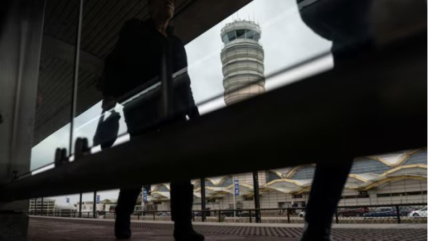 ΗΠΑ: Μεγάλες καθυστερήσεις σε διεθνή αεροδρόμια λόγω έλλειψης ελεγκτών εναέριας κυκλοφορίας