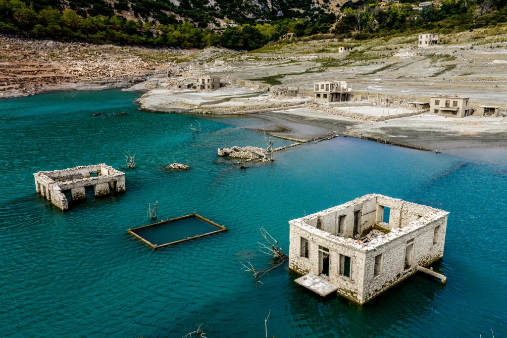 Βυθισμένο χωριό Κάλλιο