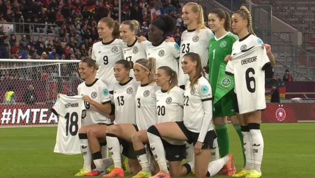 Σχέδια για επαγγελματική Γυναικεία Bundesliga και επένδυση 100 εκατ. ευρώ