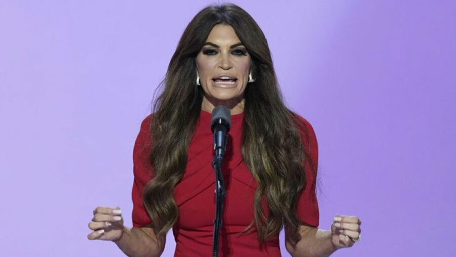 Kimberly Guilfoyle: Έρχεται στην Ελλάδα με ιδιωτικό αεροπλάνο του κουμπάρου του Αργυρού – Όλες οι λεπτομέρειες για την επίσκεψή της
