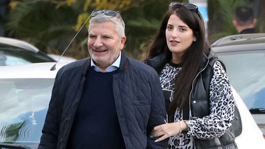 Γιώργος Πατούλης: Απαντά για το ενδεχόμενο απόκτησης δεύτερου παιδιού και τη βάφτιση του γιου του - «Είναι μια όμορφη στιγμή της ζωής μας»