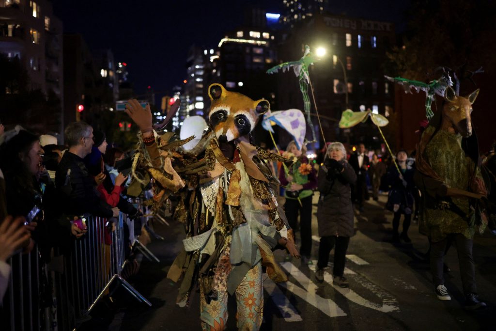 Νέα Υόρκη: Η μαγεία του Halloween κορυφώθηκε  με την έτησια φαντασμαγορική παρέλαση