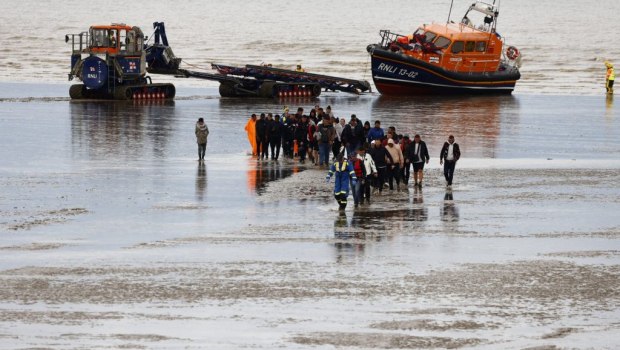 Βρετανία: Οι πολίτες έχουν σκληρότερη στάση απέναντι στη μετανάστευση από τους Αμερικανούς