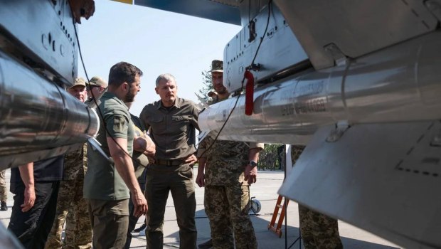 Η Μεγάλη Βρετανία προμήθευσε την Ουκρανία με νέα παρτίδα πυραύλων Storm Shadow