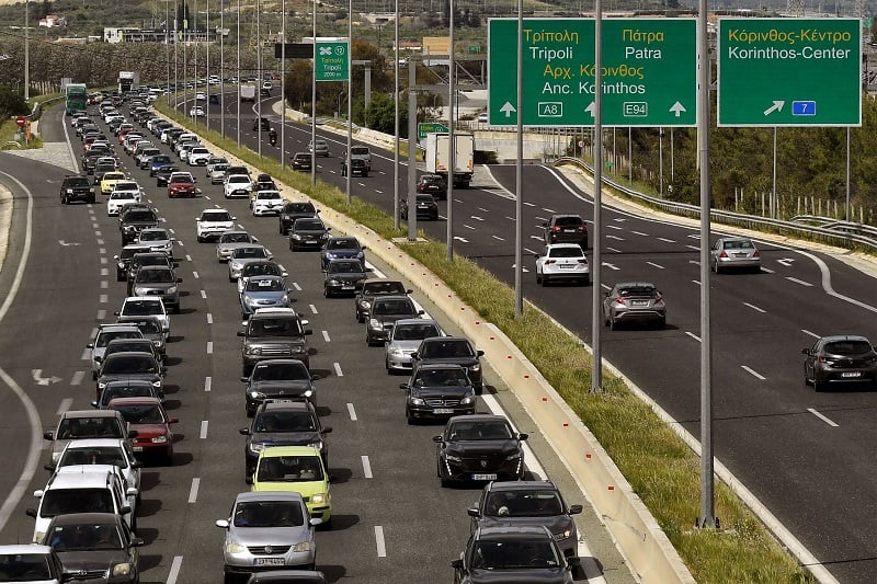Συνεχίζονται οι διασταυρωτικοί έλεγχοι οχημάτων – News.gr