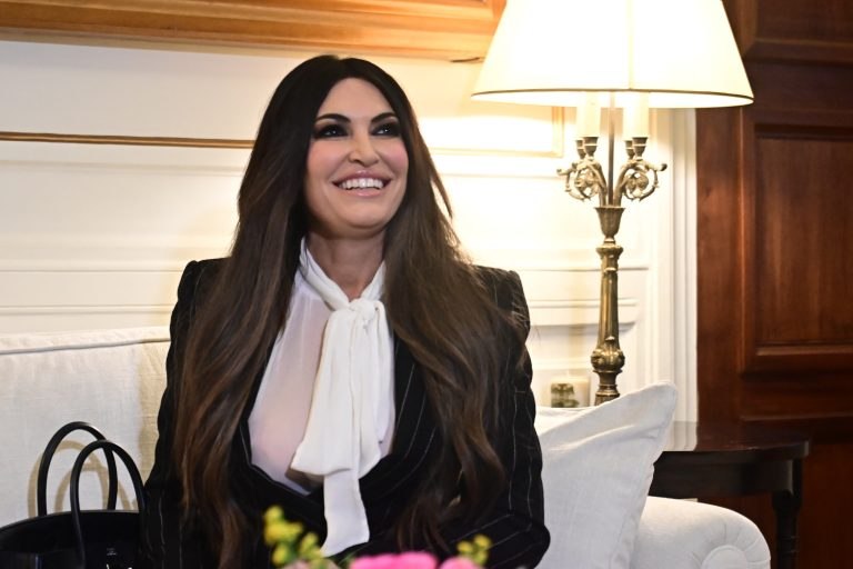 Συνάντηση Μητσοτάκη – Γκίλφοϊλ στο Μαξίμου