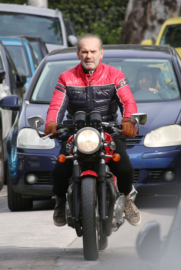 Ο Πέτρος Κωστόπουλος μιλάει πρώτη φορά για τον Βασίλη Κικίλια – «Με τον άνθρωπο αυτό δεν έχουμε τίποτα να χωρίσουμε»