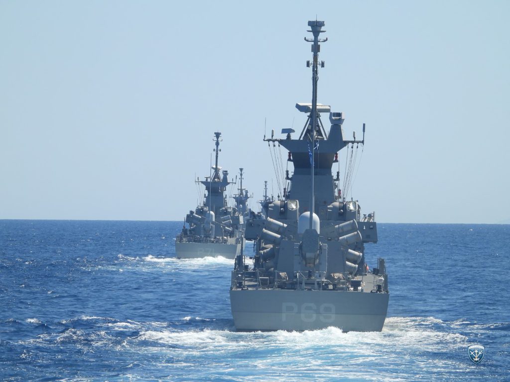 Ηχηρό μήνυμα της Αθήνας στην Άγκυρα με δύο ασκήσεις του Πολεμικού Ναυτικού νότια της Κρήτης