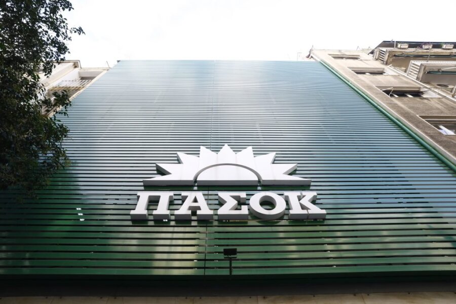 «Πρωθυπουργός σε πανικό πανηγυρίζει σήμερα για έργα του ΠΑΣΟΚ» – Επίθεση της Χαρ. Τρικούπη κατά Μητσοτάκη