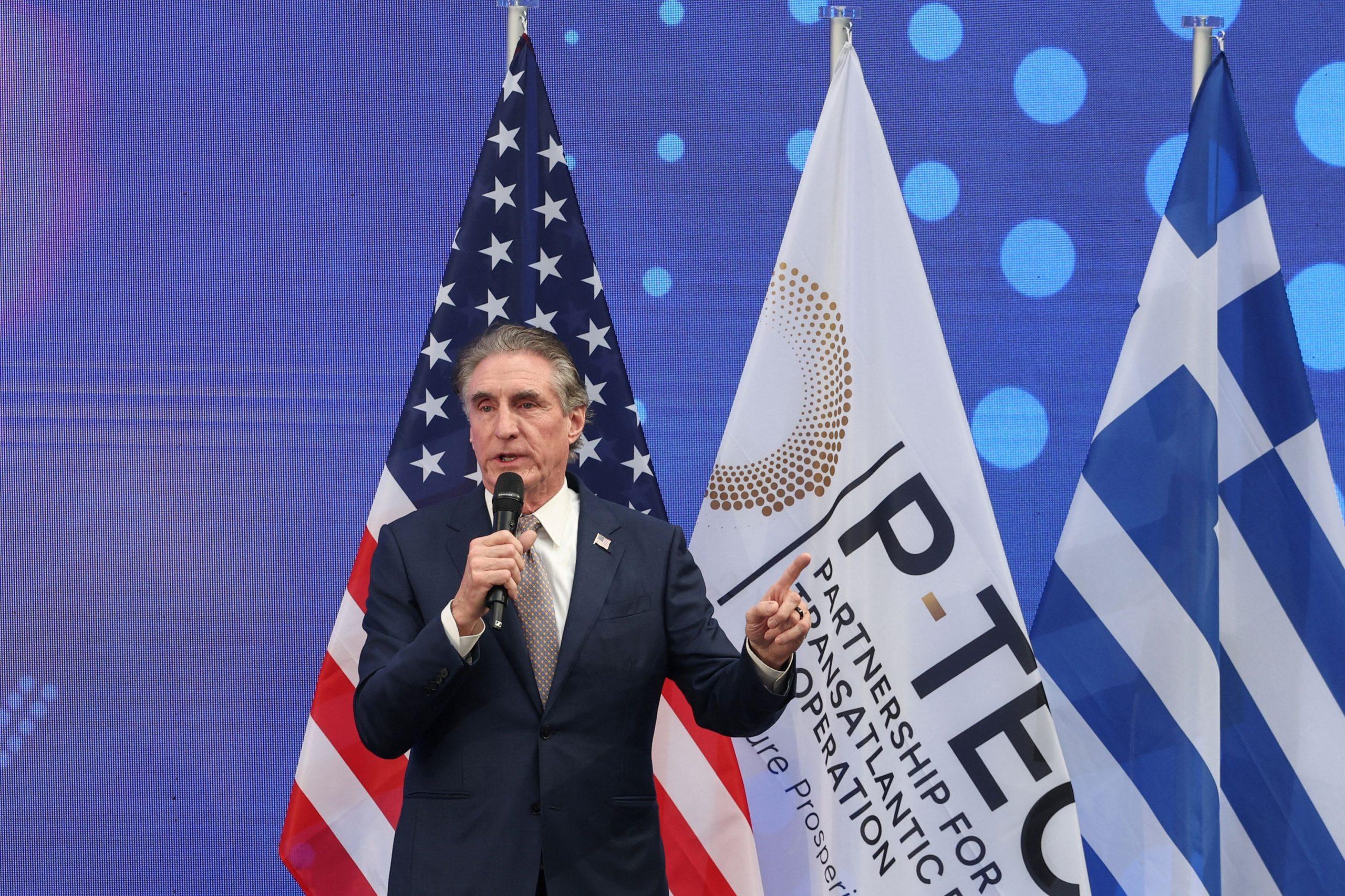 OT FORUM: Ο υπουργός Εσωτερικών των ΗΠΑ, Νταγκ Μπέργκαμ στο 6ο ΟΤ FORUM