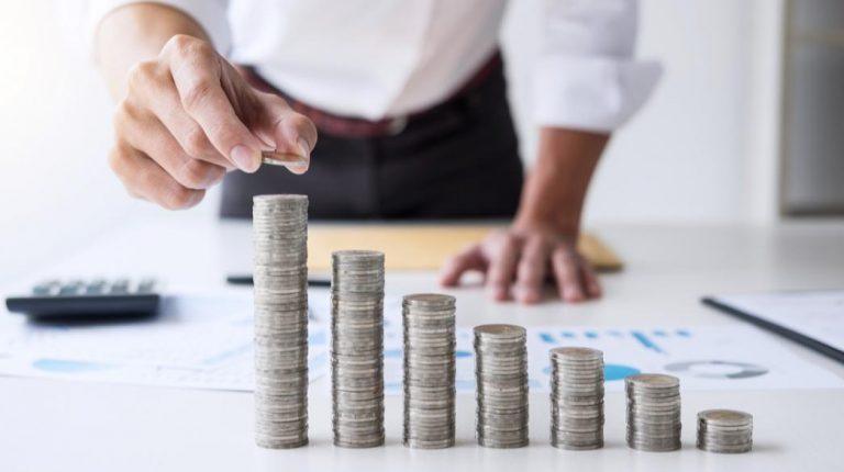 ΟΟΣΑ: Σε υψηλά επίπεδα οι ροές ξένων άμεσων επενδύσεων στην Ελλάδα