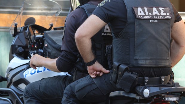 Θεσσαλονίκη: Αστυνομικοί έλεγχοι σε οικισμούς Ρομά – Συνεχίζονται οι περιπολίες σε Αγία Σοφία στα Διαβατά