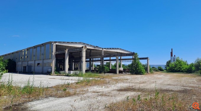 Πλειστηριασμοί: Εβδομάδα με Καρούζο, Έδραση - Ψαλλίδας, βιομηχανικά ακίνητα και ξενοδοχεία