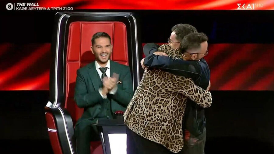 The Voice: Επικό ντουέτο Μαζωνάκη-Μουζουράκη με το «Άπονη καρδιά» του Πάριου
