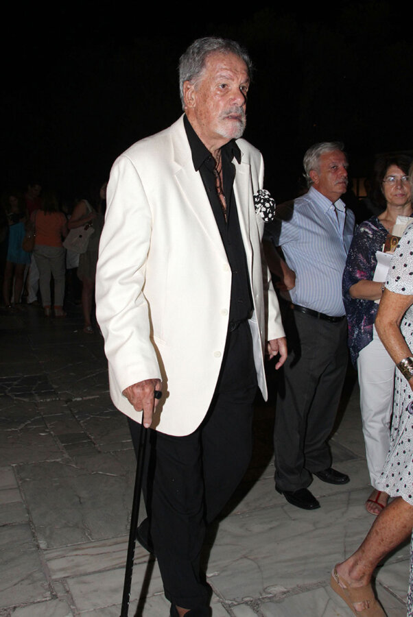 Ντίμης Κρίτσας: «Στον αέρα» η κληρονομιά του θρυλικού σχεδιαστή - Το μυστήριο της διαθήκης και το ενδεχόμενο να περάσει στο Δημόσιο