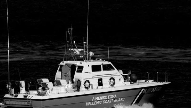 Συγκλονιστικό βίντεο λίγα λεπτά πριν ανατραπεί η λέμβος με τους μετανάστες ανοιχτά της Γαύδου - Τρεις νεκροί