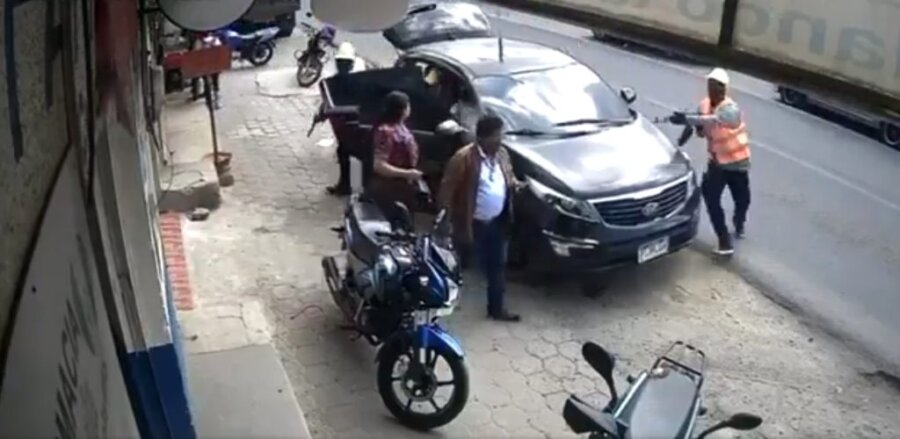 Γουατεμάλα: Σοκαριστική εκτέλεση πολιτευτή μπροστά σε κάμερα – Τον γάζωσαν μαζί με τη σύντροφό του (βίντεο)