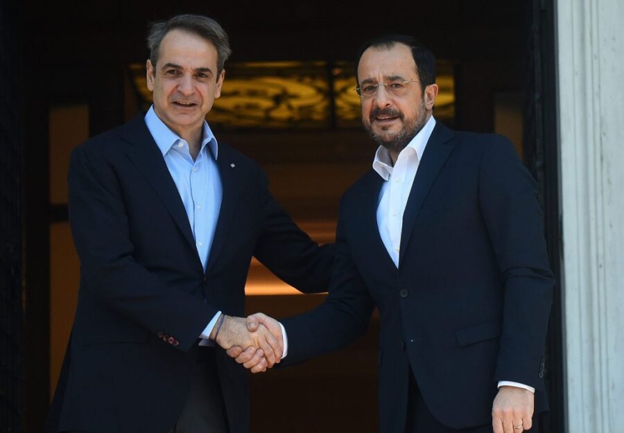 Συνάντηση Μητσοτάκη – Χριστοδουλίδη στο Μαξίμου στο πλαίσιο της 3ης Διακυβερνητικής Ελλάδας – Κύπρου