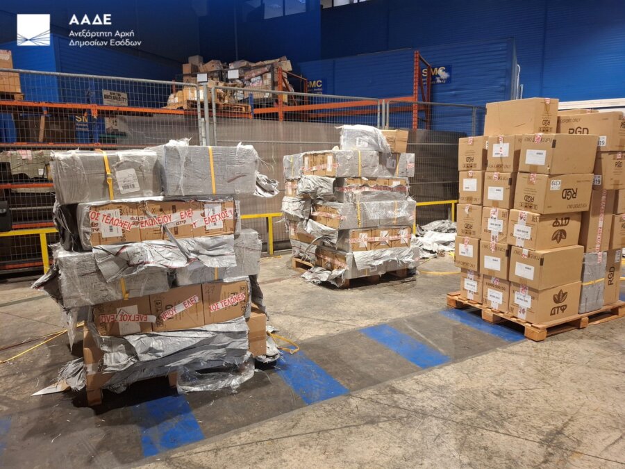 ΑΑΔΕ: Κατάσχεση 1,7 εκατομμυρίων τσιγάρων στο αεροδρόμιο «Ελ. Βενιζέλος» - Οικονομικός Ταχυδρόμος