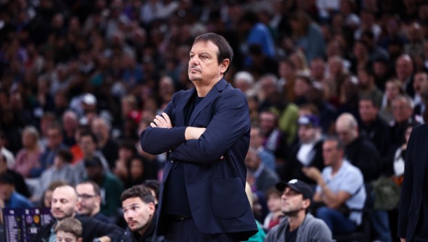 Finito ο πόνος στη μέση! Η λάτιν κίνηση που ανακουφίζει όσο κάθεσαι