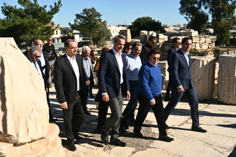 Μητσοτάκης από Ελευσίνα: Επιχείρηση αλλαγής κλίματος με καλλιέργεια προσδοκιών για ακρίβεια και μισθούς