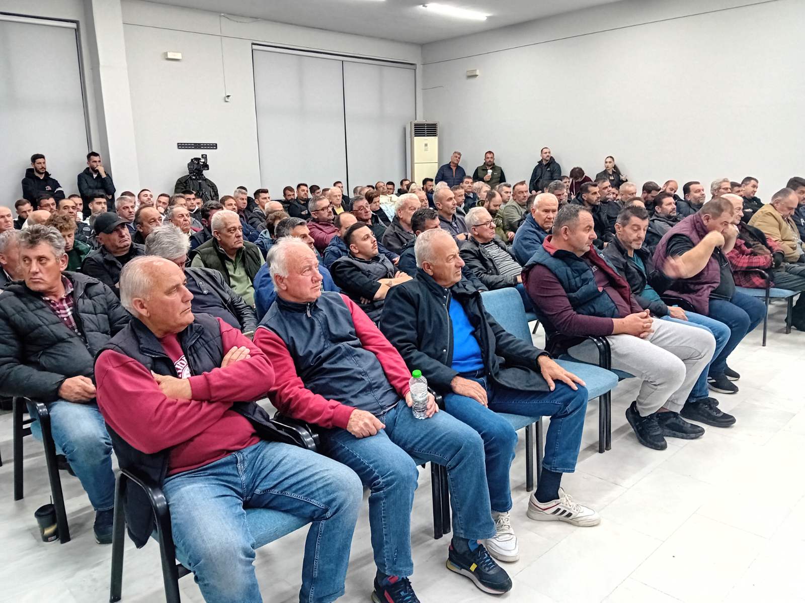 συσκεψη αγροτων παλαμας