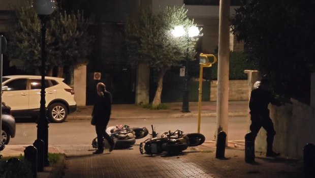 Ανθρωποκυνηγητό για τη σύλληψη διαρρηκτών στη Δάφνη - Τραυματίστηκαν αστυνομικοί