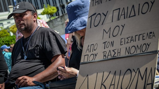 Τέμπη: Στην τελική ευθεία η διαδικασία των εκταφών - Πόσες οικογένειες έχουν πει «ναι» και πόσες «όχι»