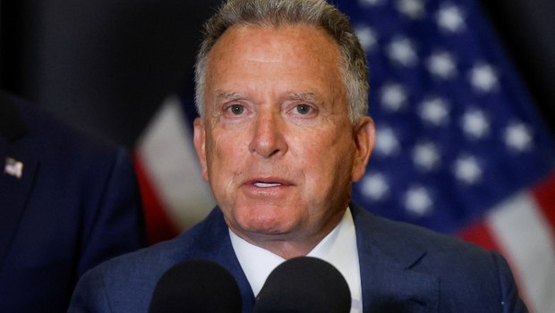 Γουίτκοφ: Σχεδιάζει να συναντηθεί με τον επικεφαλής διαπραγματευτή της Χαμάς, αλ-Χάγια, λένε οι New York Times