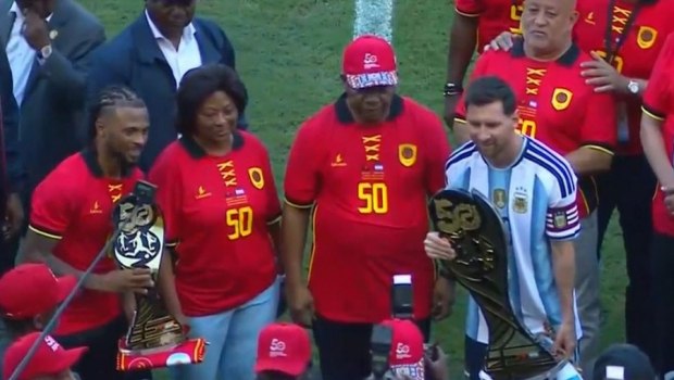 «Λάμψη» Μέσι στη νίκη της Αργεντινής επί της Ανγκόλας (2-0) σε ιστορικό φιλικό (vid)