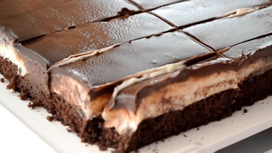 Πάστα ταψιού σοκολατίνα - Γόβα Στιλέτο