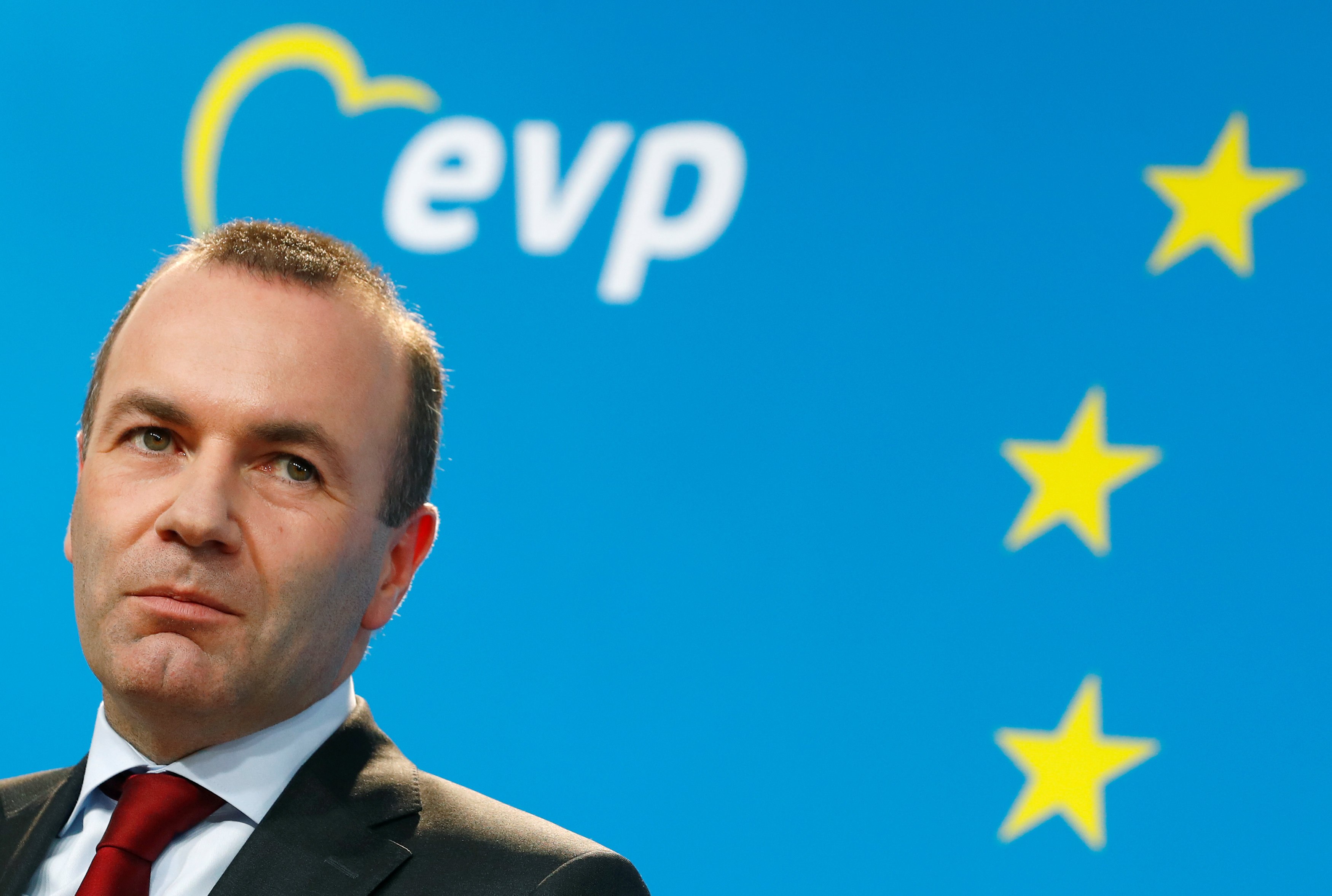 Το ΕΛΚ έσπασε τη «γραμμή αποκλεισμού» της ακροδεξιάς στην Ευρωβουλή – Απρόβλεπτες οι συνέπειες