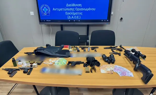 Βρήκαν χρυσές λίρες, 100.000 ευρώ και όπλα στους δολοφόνους του Λάλα – Αναζητούν τώρα τον ηθικό αυτουργό