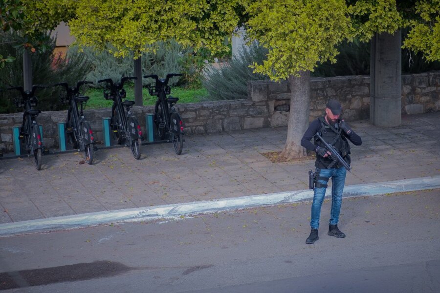 Τα όπλα και ο ηθικός αυτουργός της βομβιστικής επίθεσης – Τα κενά της ΕΛ.ΑΣ. για τα Βορίζια