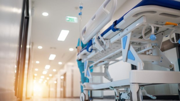 Ξεκίνησε το ταξίδι ελπίδας για τον 17χρονο Μάριο - Στο Τορίνο για εύρεση μοσχεύματος