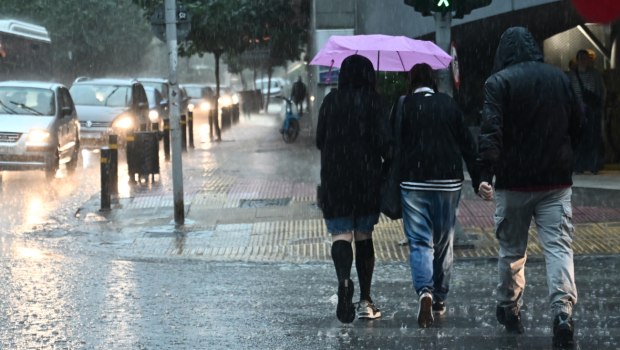 Σημαντική μεταβολή του καιρού την Τρίτη – Έρχονται βροχές και αφρικανική σκόνη