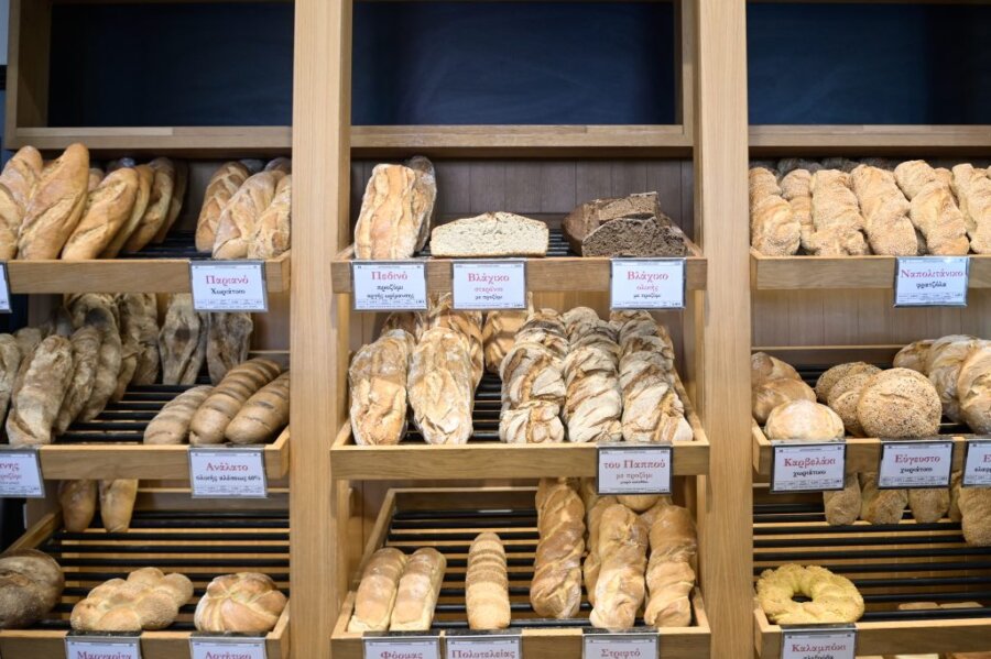 «Μείωση 14% στα εγκεφαλικά αν πέσει το αλάτι στο ψωμί» – Προειδοποίηση του προέδρου του ΕΦΕΤ στα ΝΕΑ