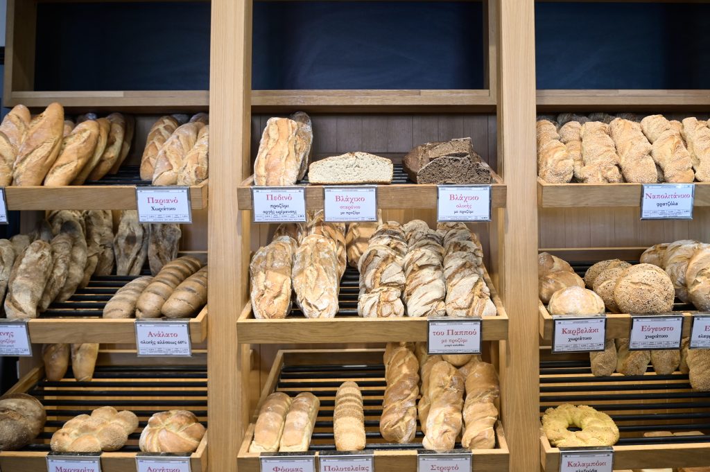 «Μείωση 14% στα εγκεφαλικά αν πέσει το αλάτι στο ψωμί» – Προειδοποίηση του προέδρου του ΕΦΕΤ στα ΝΕΑ