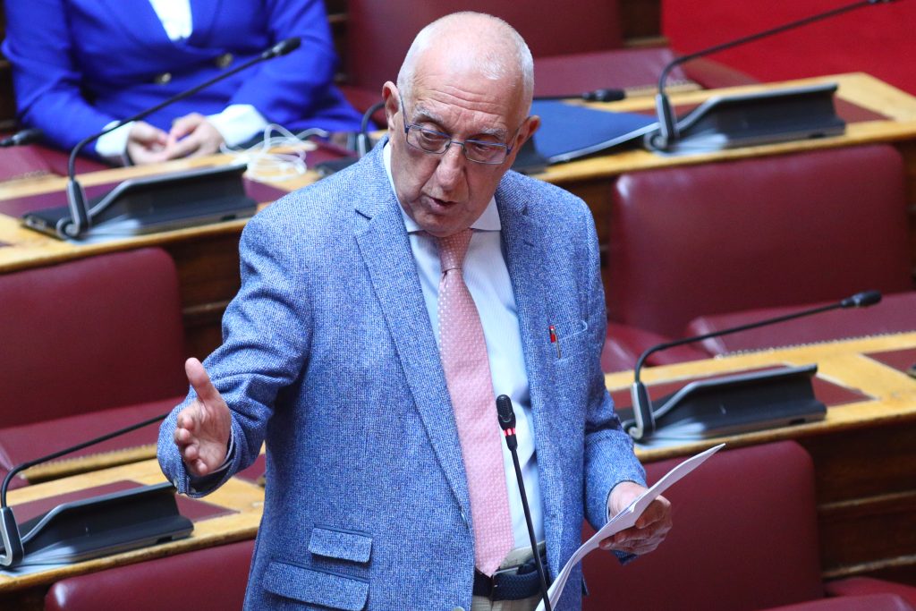 Συνωστισμός υποψηφίων για τις τρεις ανεξάρτητες Αρχές