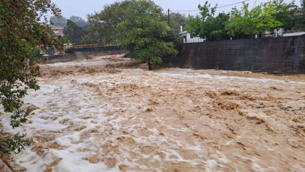 Αρναούτογλου: Σοβαρός κίνδυνος για πλημμύρες σε περιοχές της ΒΔ Ελλάδας - Μεγάλα ύψη βροχής για πολλές ημέρες