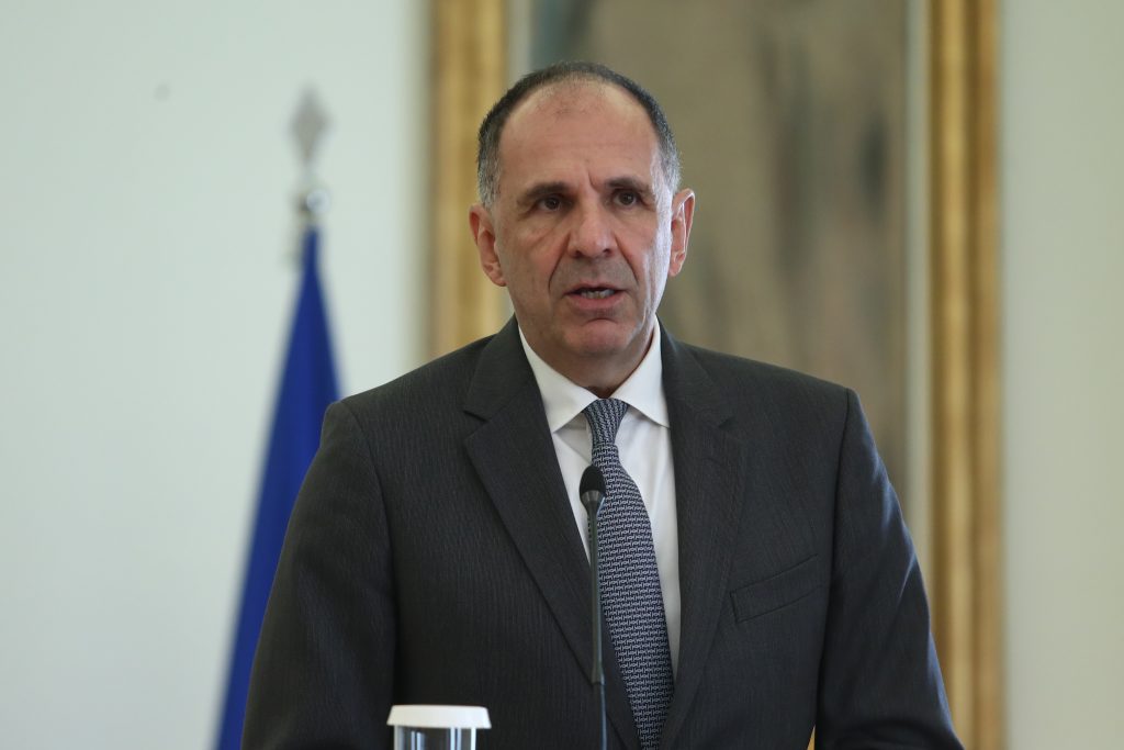 ΥΠΕΞ: Νέος οδικός χάρτης με τα Τίρανα