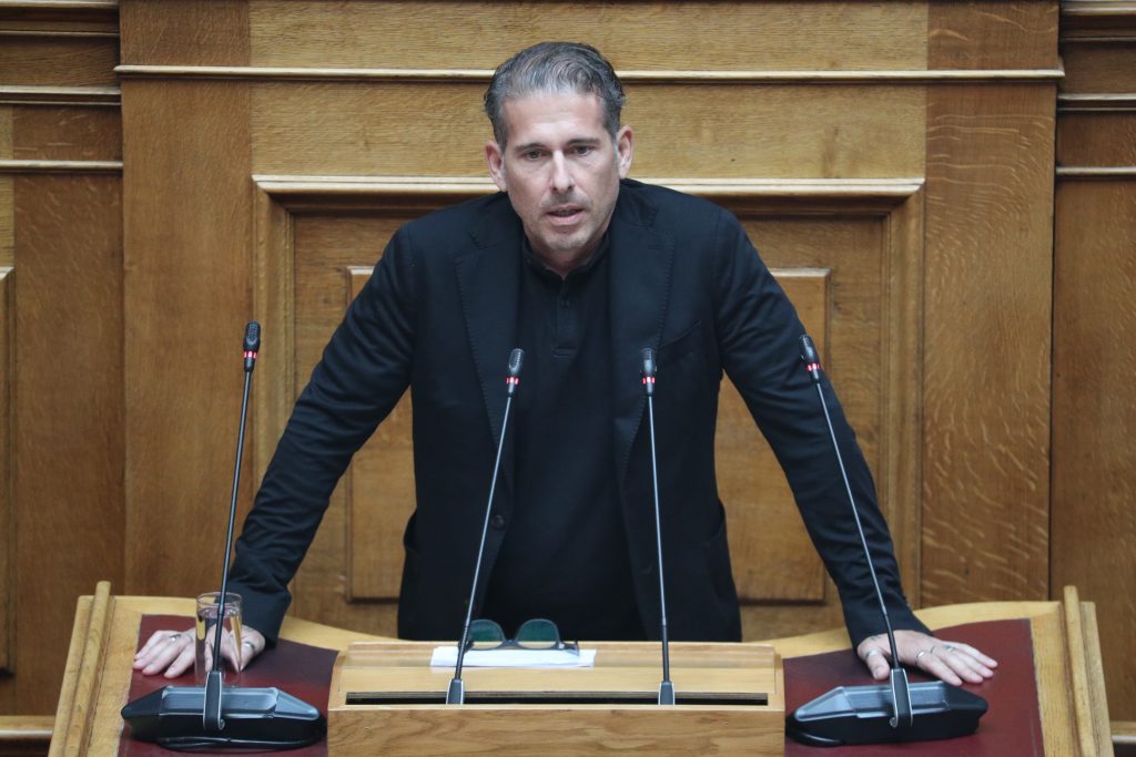 Διαμαντής Καραναστάσης: Μια έξοδος με παρενέργειες