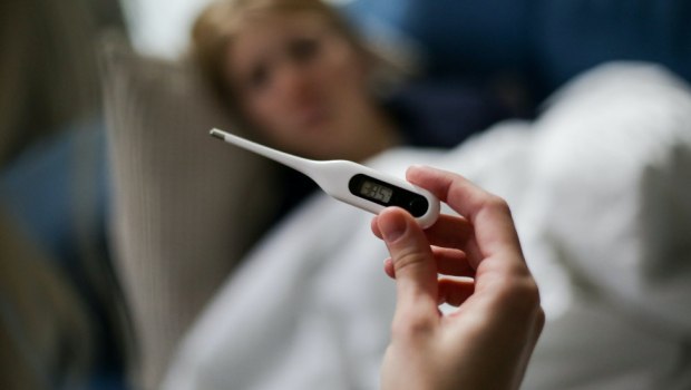 Γρίπη: Ανησυχία για τη νέα παραλλαγή του ιού - Αναγκαίος ο εμβολιασμός, λένε οι ειδικοί