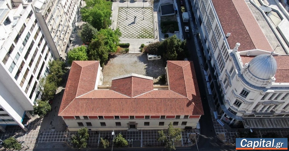 "Στολίζουμε το κέντρο και τις γειτονιές" – Η πόλη...