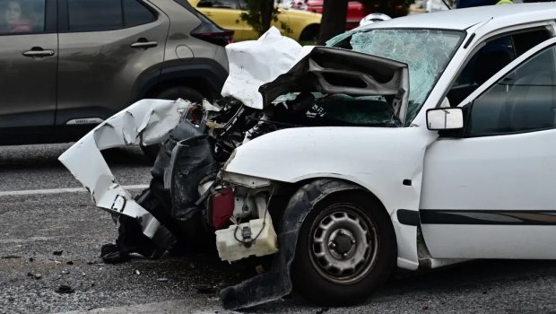 Σοκαριστικά τροχαία με ηλικιωμένους πίσω από το τιμόνι